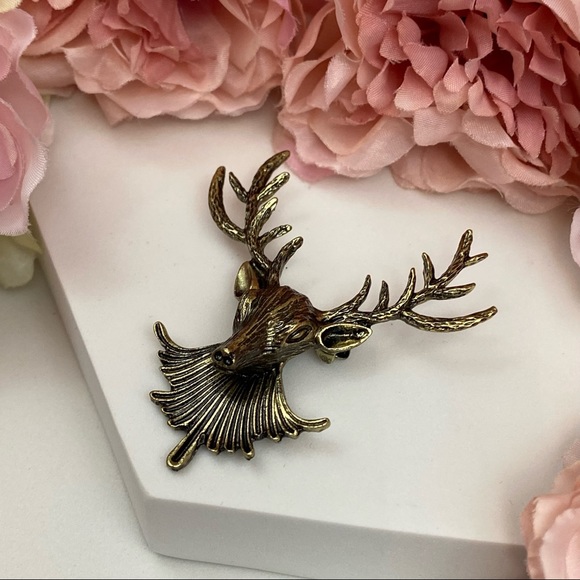 Antiqued Bronze Buck Deer Head Brooch Lapel Pin - Picture 9 of 14